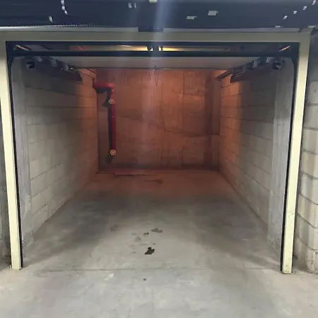 Markapart 3 - Center - Garage شقة روس